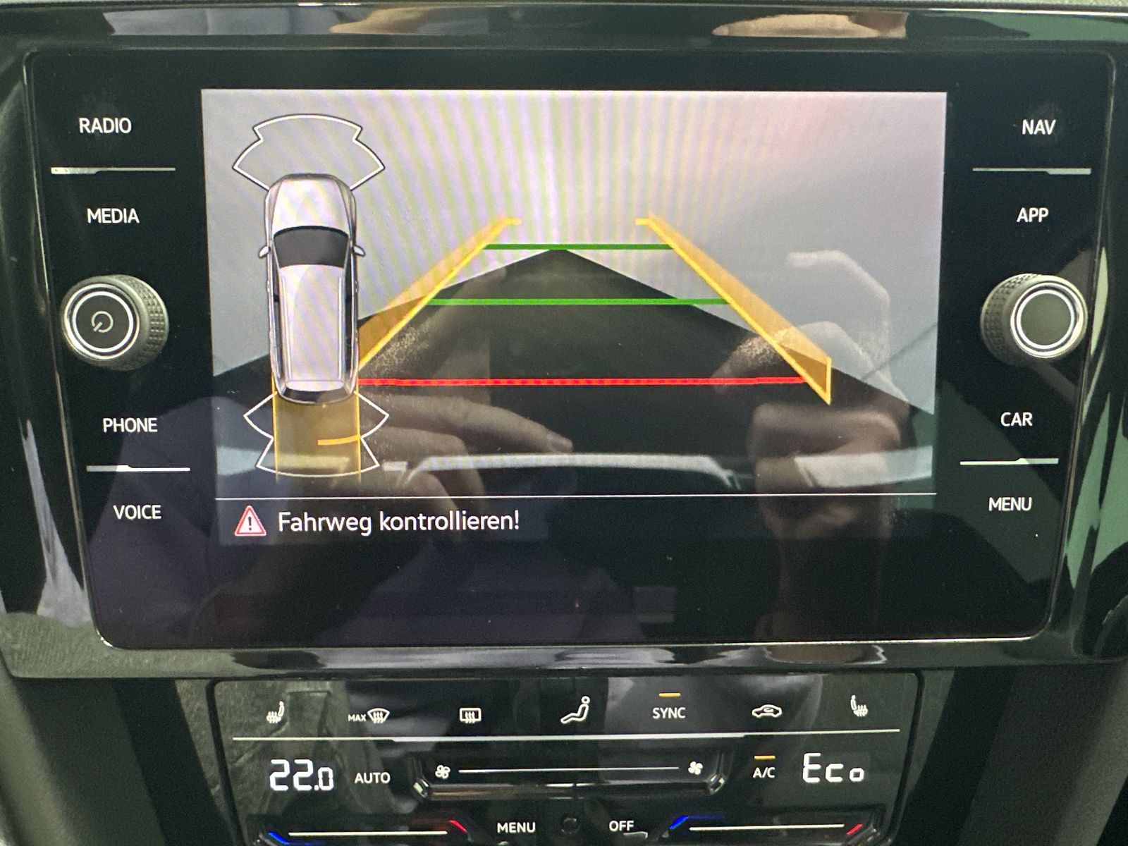 Fahrzeugabbildung Volkswagen Passat Variant 1.4 eHybrid GTE NAV+LED+ACC+AHK