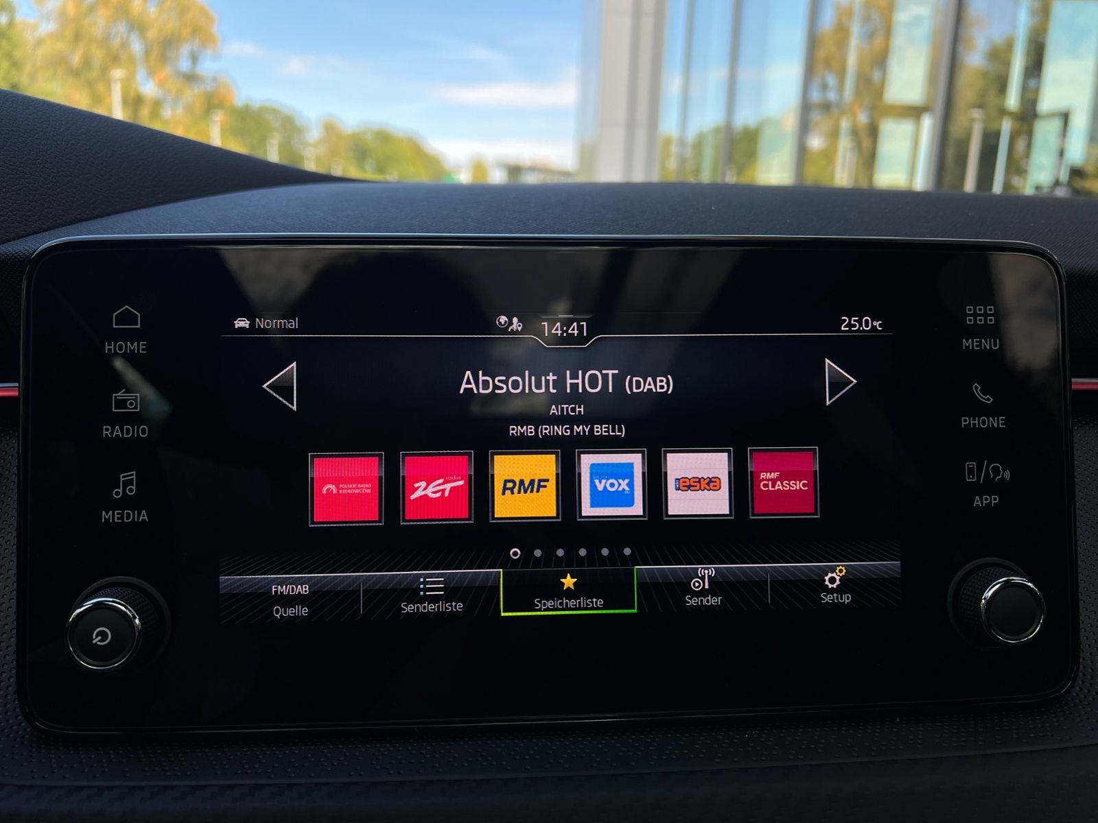 Fahrzeugabbildung SKODA Kamiq Monte Carlo 1.5 TSI DSG *AHK vorb., Matrix