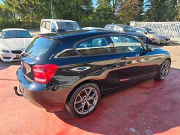 BMW 114 - 11