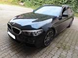 BMW 530d Touring A - M Paket 8 Fach Bereift TÜV NEU 