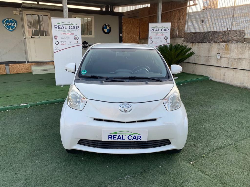 Toyota IQ