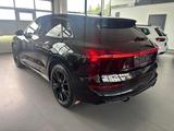 Audi e-tron 55 quatt. S line Black Edition MATRIX/HUD - gebrauchte Audi e-tron aus dem Jahr 2022