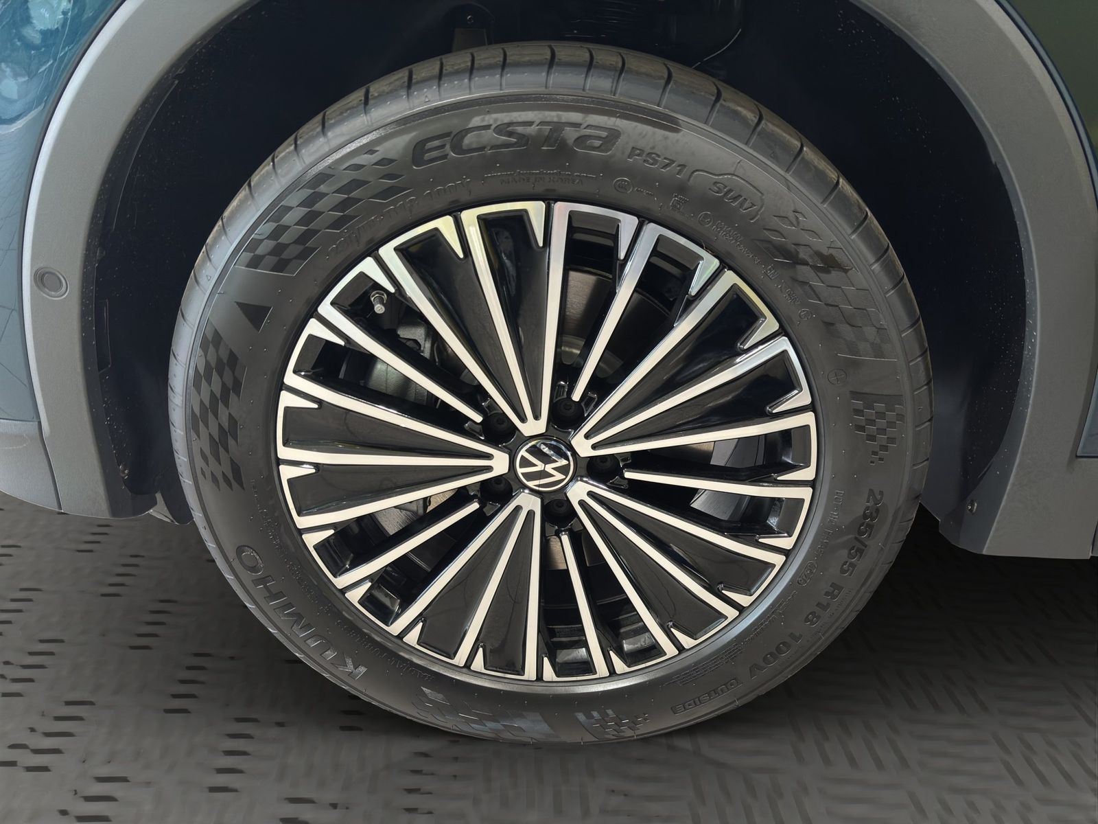 Volkswagen Tiguan - Bild 15