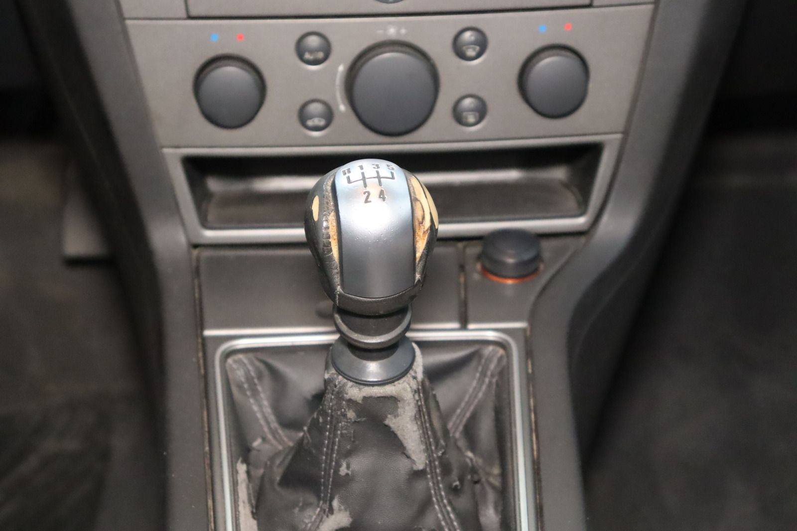 Fahrzeugabbildung Opel Vectra C 1.8 Edition * Gas * Klima * HU 05.2027
