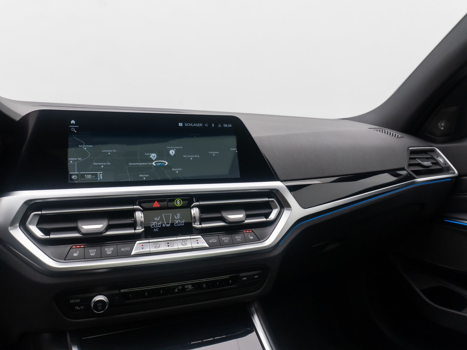 Fahrzeugabbildung BMW 330e M Sport Panorama DAB HUD 360&deg; H/K 19Zoll