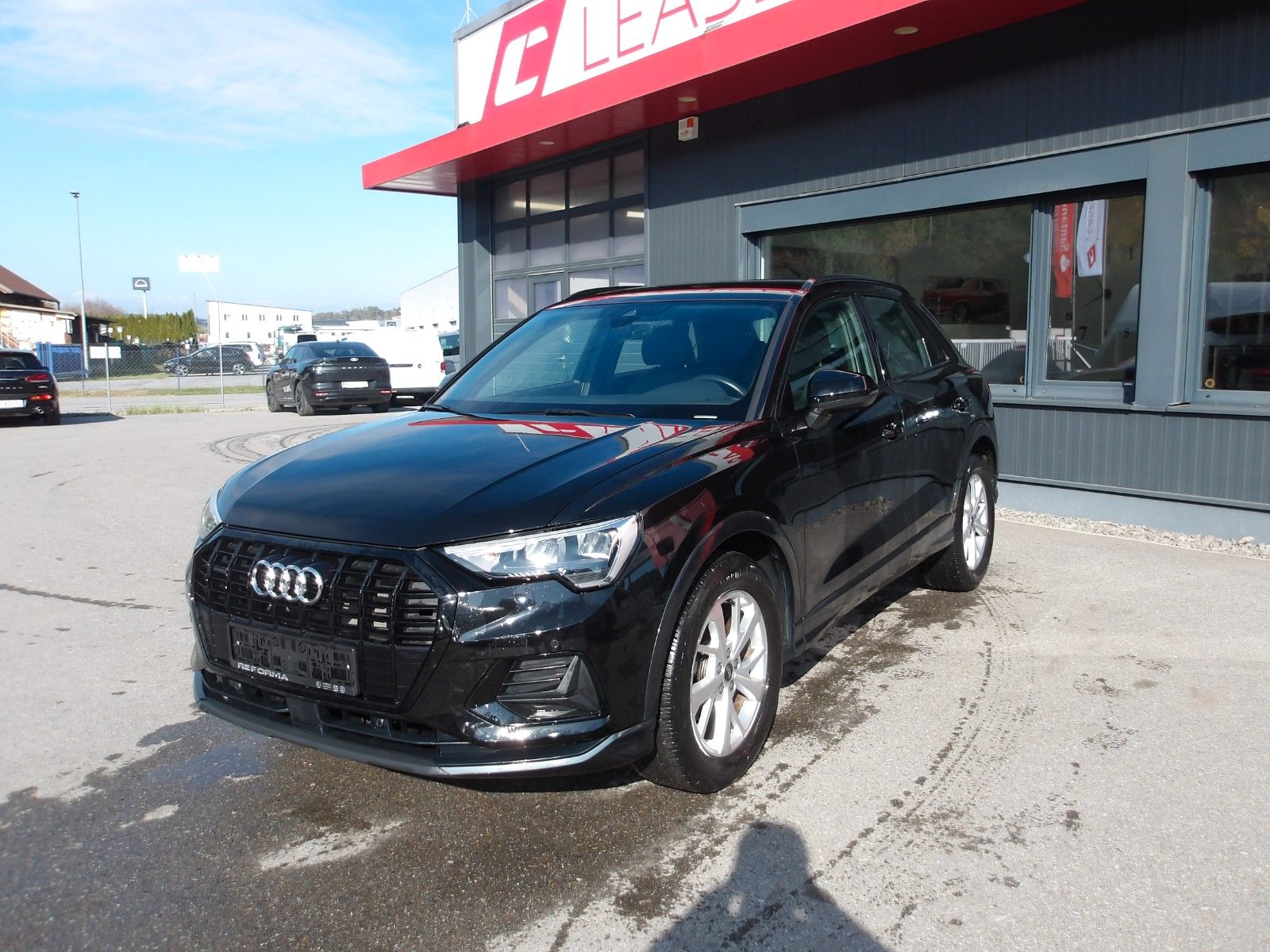 Audi Q3 35 TDI quattro advanced EXP € 18990.--