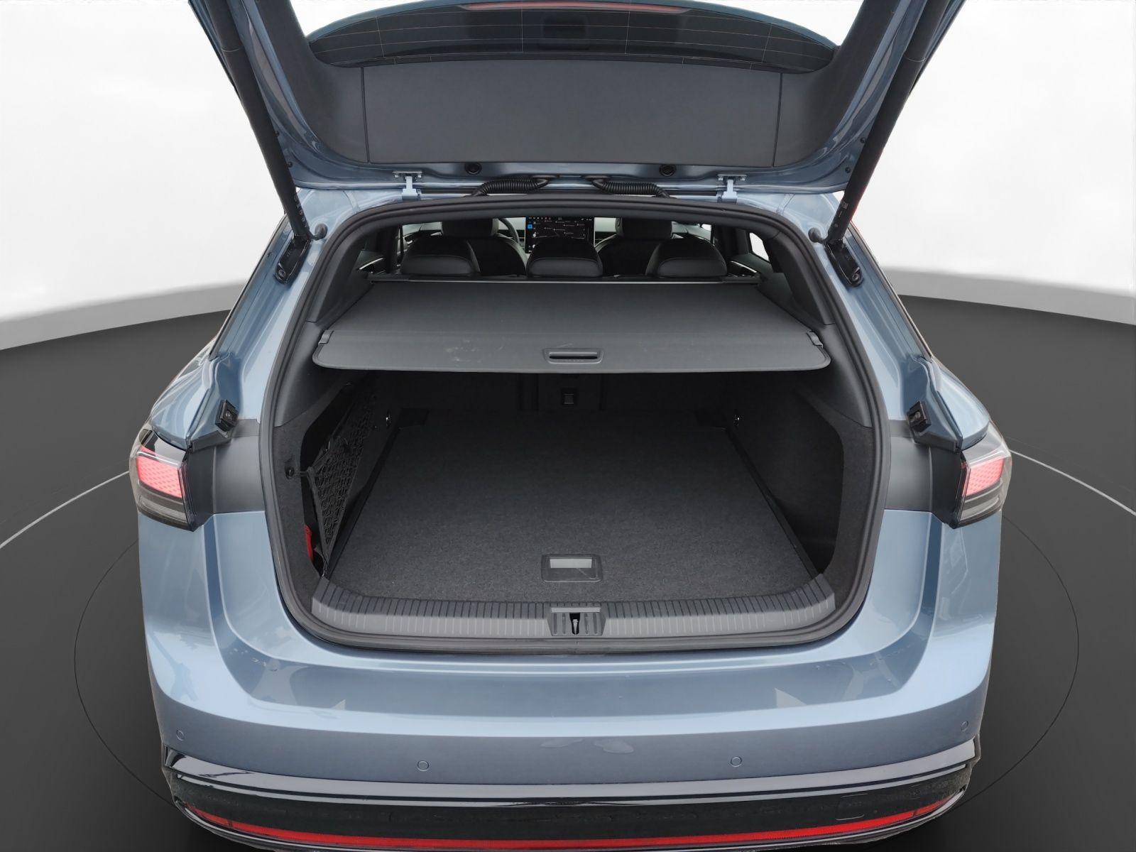 Volkswagen ID.7 Tourer Pro Matrix AHK HUD Navi Wärmepumpe