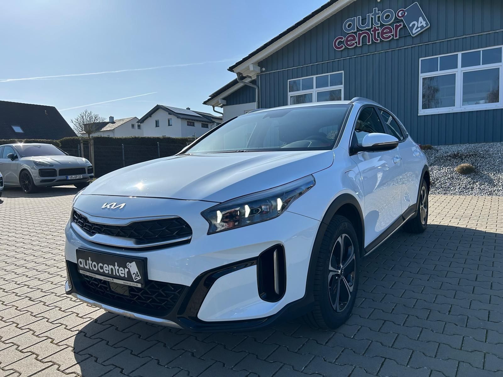 Fahrzeugabbildung Kia XCeed Plug-in Hybrid°1.Hand°LED°Kamera°Shz°