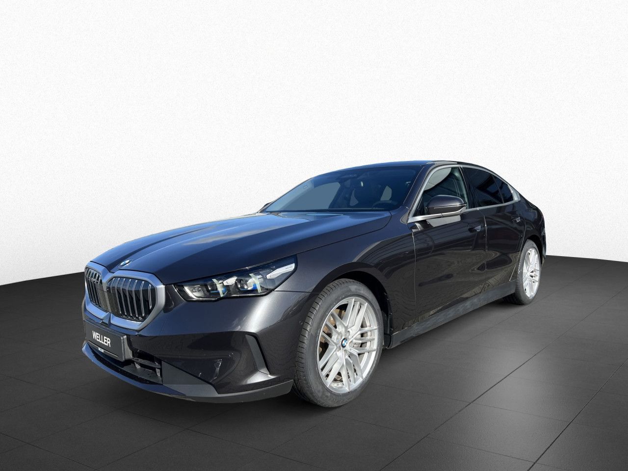 BMW 540d xD AdLED DAPr KomfSi Sthz Pano 599 foto 3