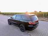 Dodge Durango R/T HEMI Orange Plus Carbon HK 6-Sitzer - Dodge Durango von privat