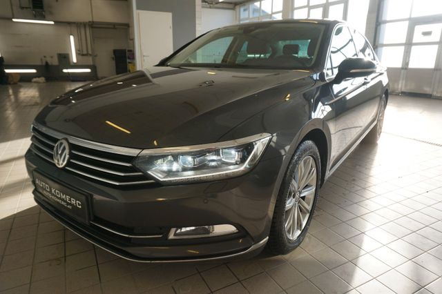 Volkswagen Passat 2.0 TDI  DSG Highline Limousine Virtual