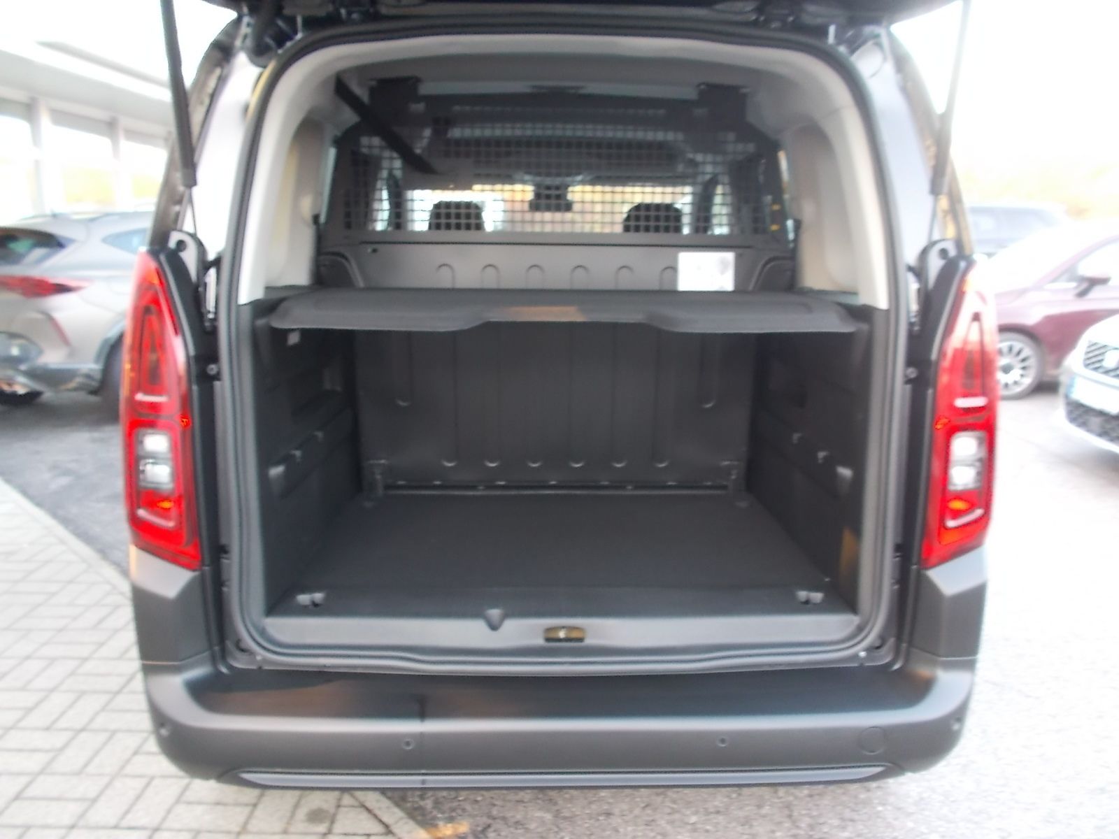 Fahrzeugabbildung Fiat Doblo Kombi L1 1.5 BlueHDi