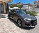 Fiat Maserati Levante 3.0 diesel pack sport pell tett - Fiat Uno Gebrauchtwagen