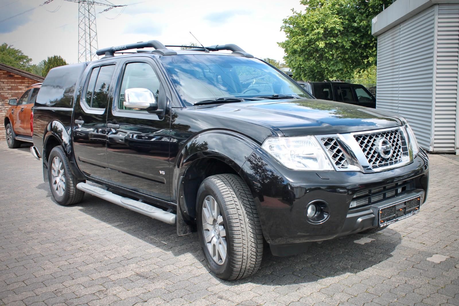 Nissan Navara 3.0 V6 dCi 231 ch BVA 4x4 / 184 000 km / Cuir brun / Toit ouvrant / Bose / Hardtop