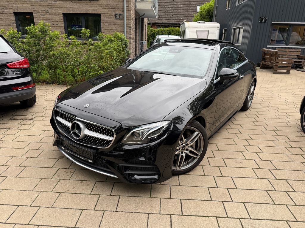 Image of Mercedes-Benz E 300