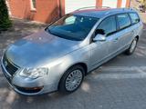 Volkswagen Passat 1.9 TDI - Volkswagen Passat aus 2009: Kombi
