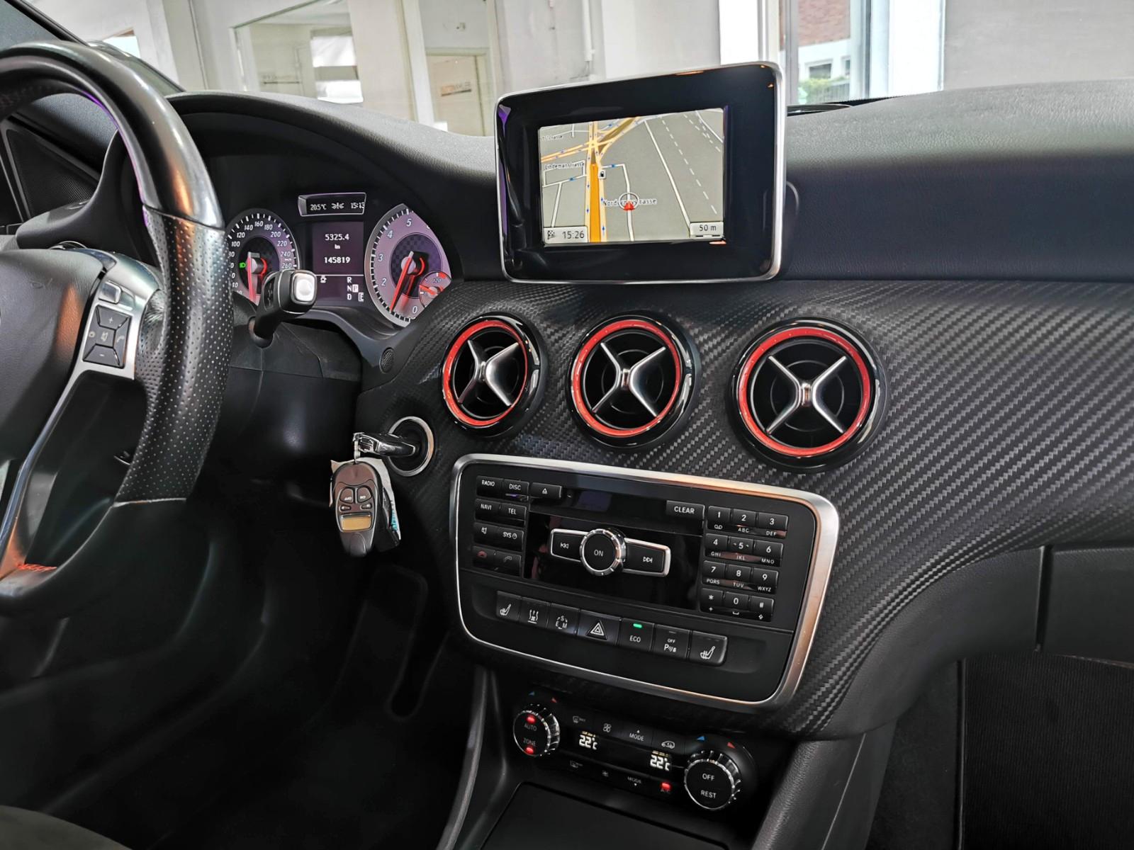 Mercedes-Benz A 250 AMG SPORT AUT | ACC | KAM  [GARANTIE]