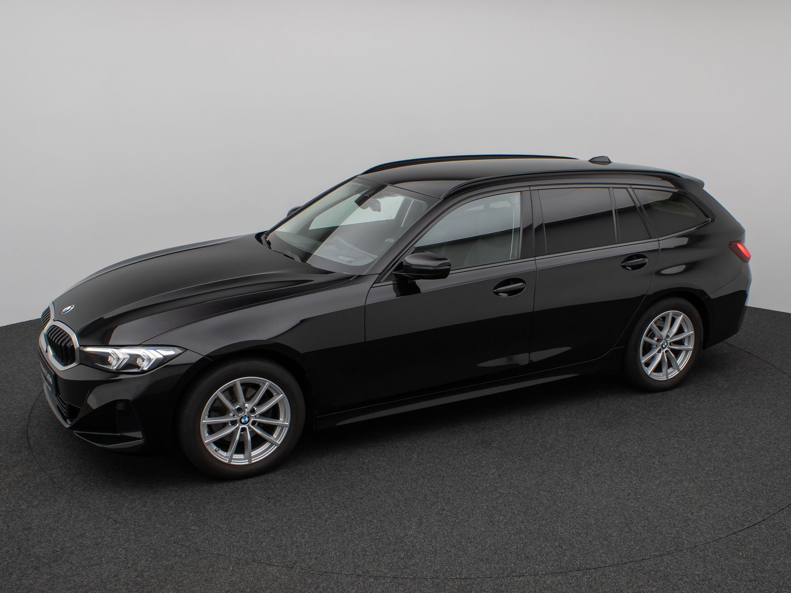 Fahrzeugabbildung BMW 320i HUD DAB Leder Alarm Sport Driving Assistent