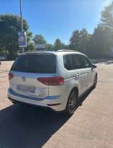Volkswagen Touran 2.0 TDI R-Line Highline Standheizung Keyl - Volkswagen Touran mit Diesel-Antrieb: Kleinbus, R Line