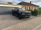 Ford Raptor - Ford Raptor mit Benzin-Antrieb