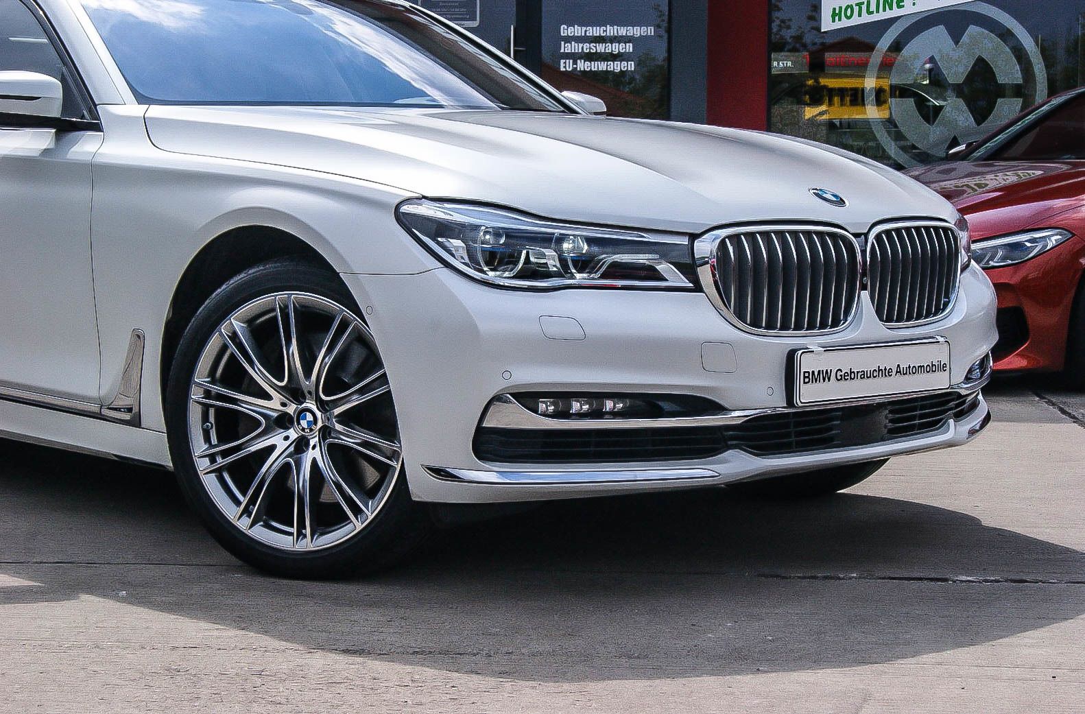 Fahrzeugabbildung BMW 750 ld xDrive MANUFAKTUR BMW INDIVIDUAL FAHRZEUG