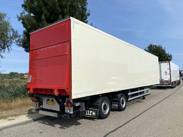 Samro 2-Axle Isobox 12.60x2.50x2.50/2x Steering Axle/N