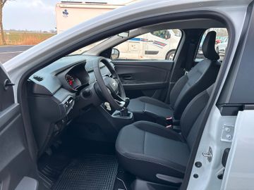 Dacia Sandero SCe 65 Essential