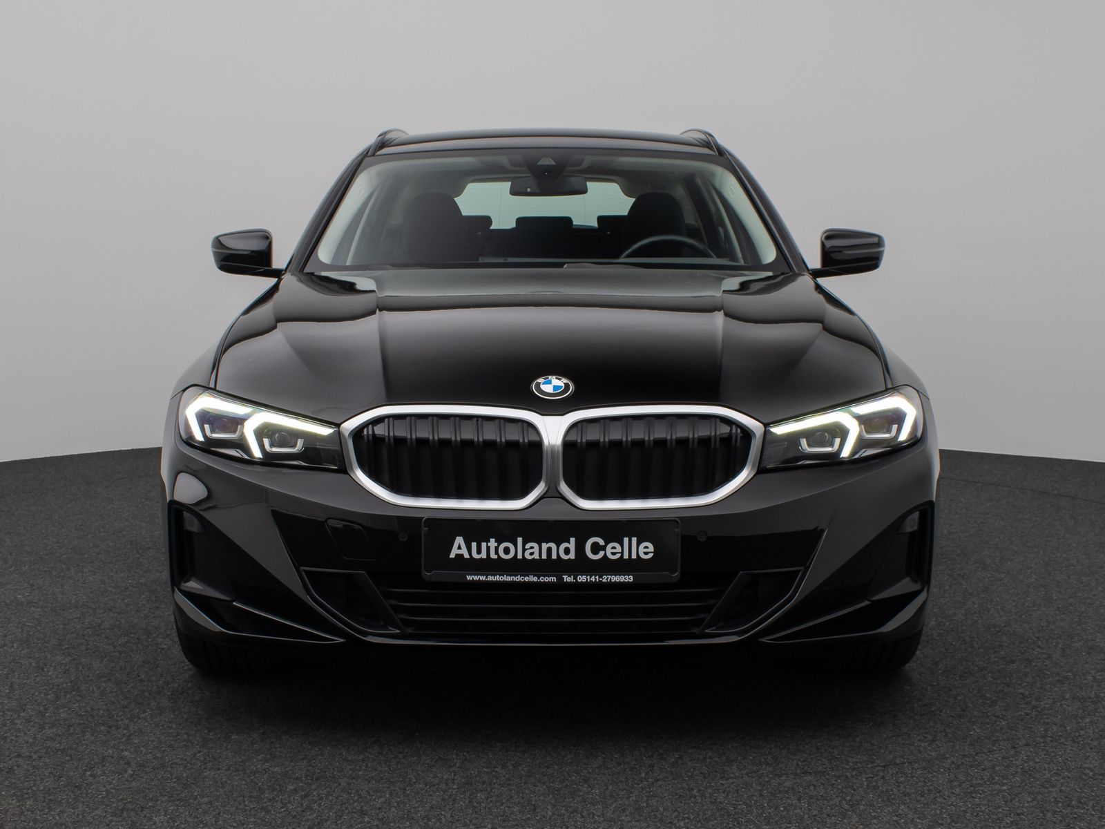 Fahrzeugabbildung BMW 318i DAB CockPit+ PDC Geschwindigkeitsreg LED