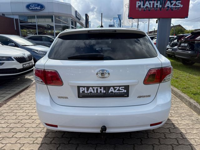 Toyota Avensis Combi Sol 1.8