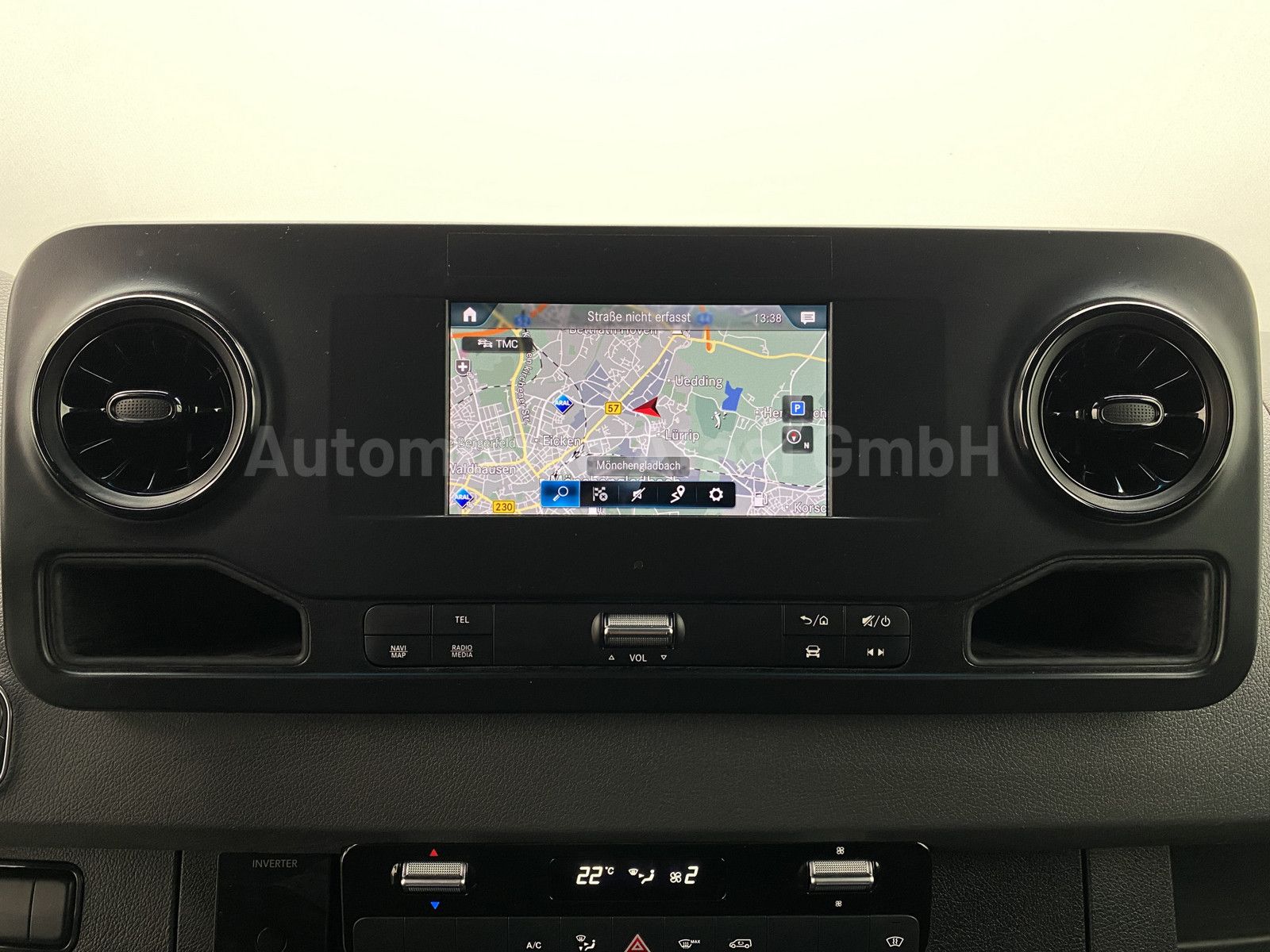 Fahrzeugabbildung Mercedes-Benz Sprinter 319 V6 *MAXI* KAMERA+DISTRONIC (1132)