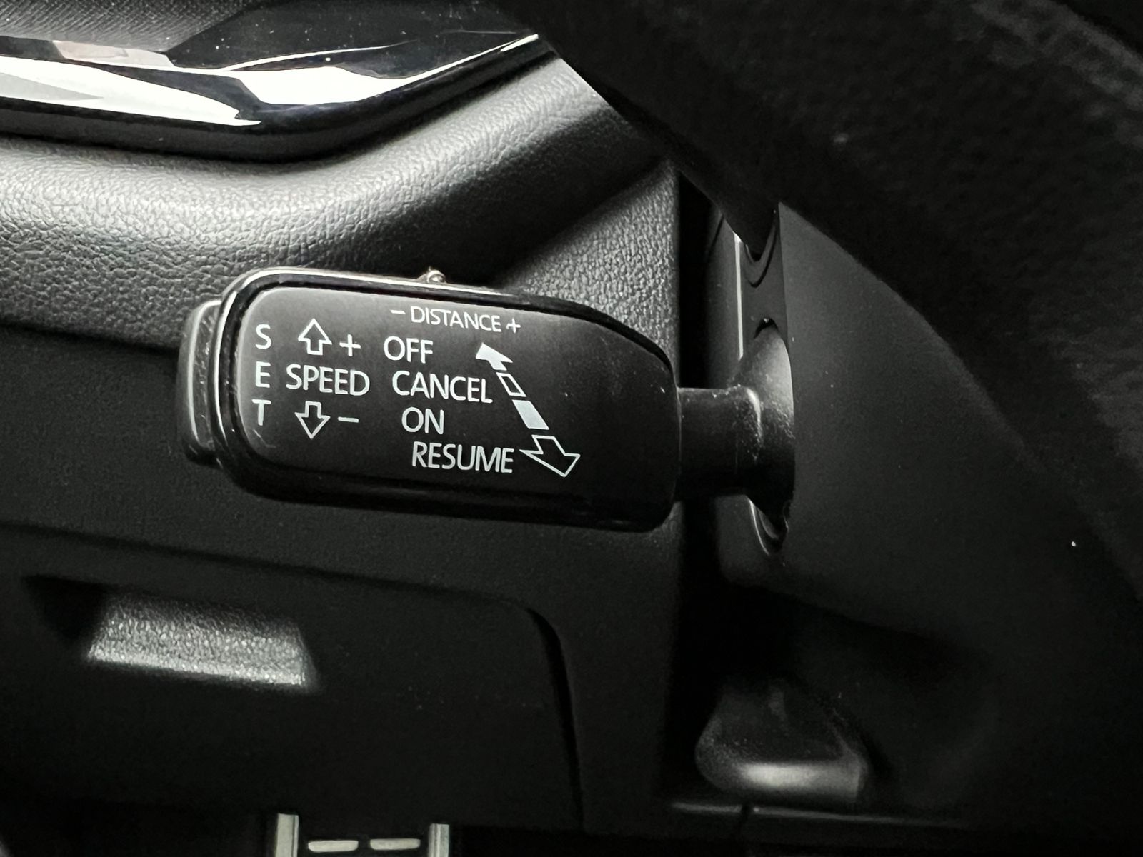 Fahrzeugabbildung SKODA Octavia Combi IV Sportline 2.0 TSI DSG 4x4 *LED,