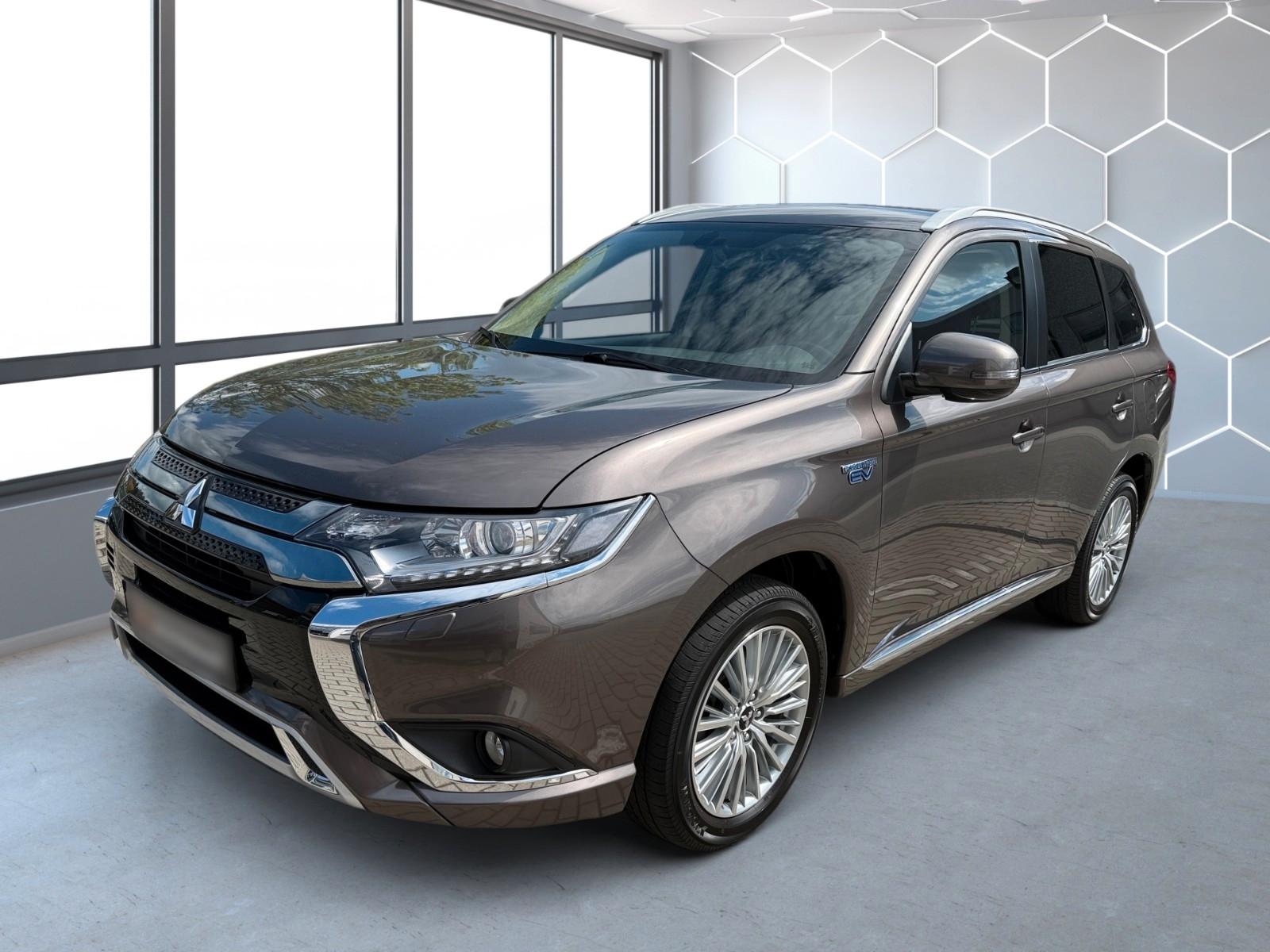 Mitsubishi Outlander 2.4 MIVEC PLUG-IN HYBRID 4WD Diamant