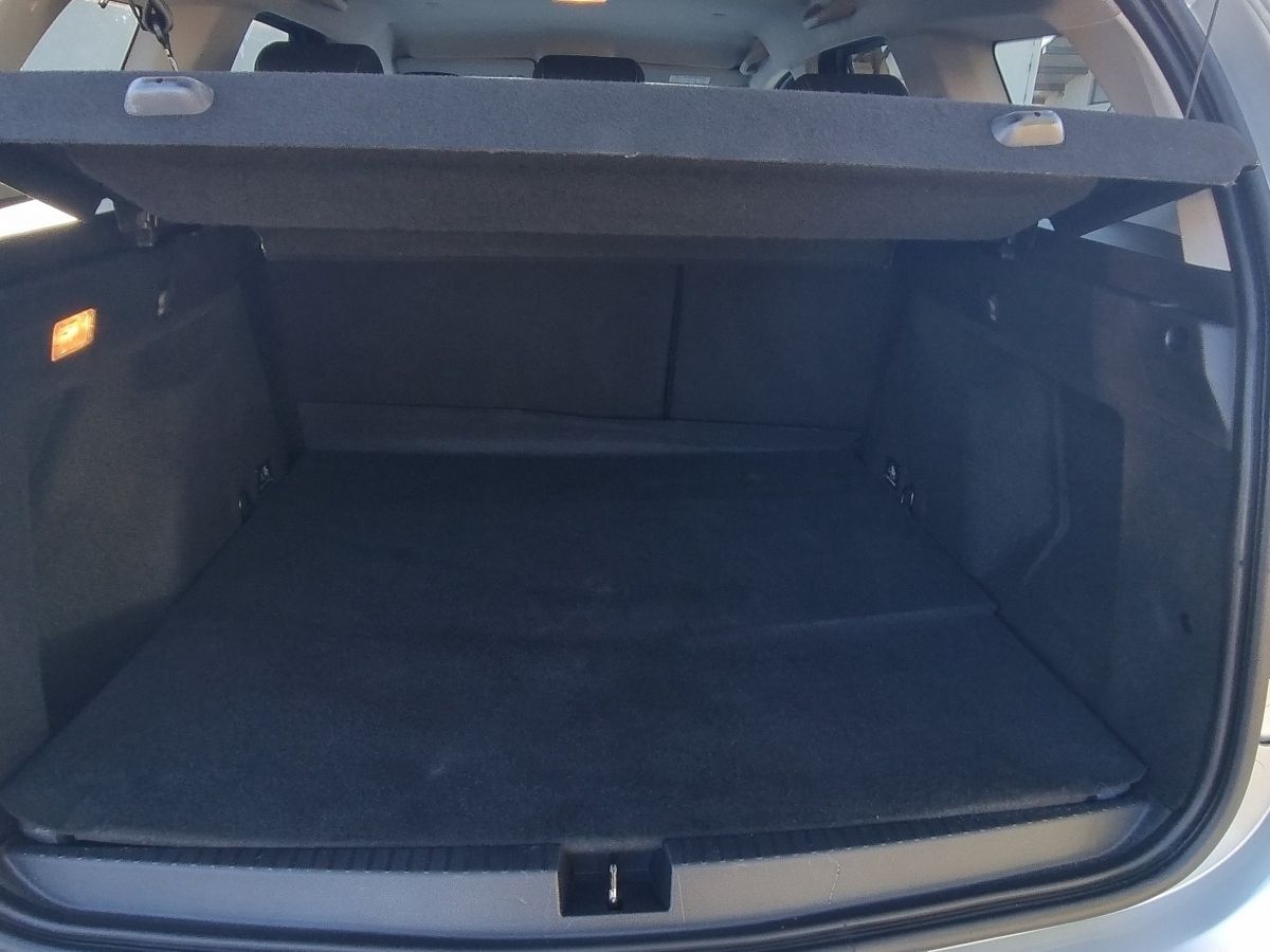 Fahrzeugabbildung Dacia Duster Prestige Blue dCi 115 4WD
