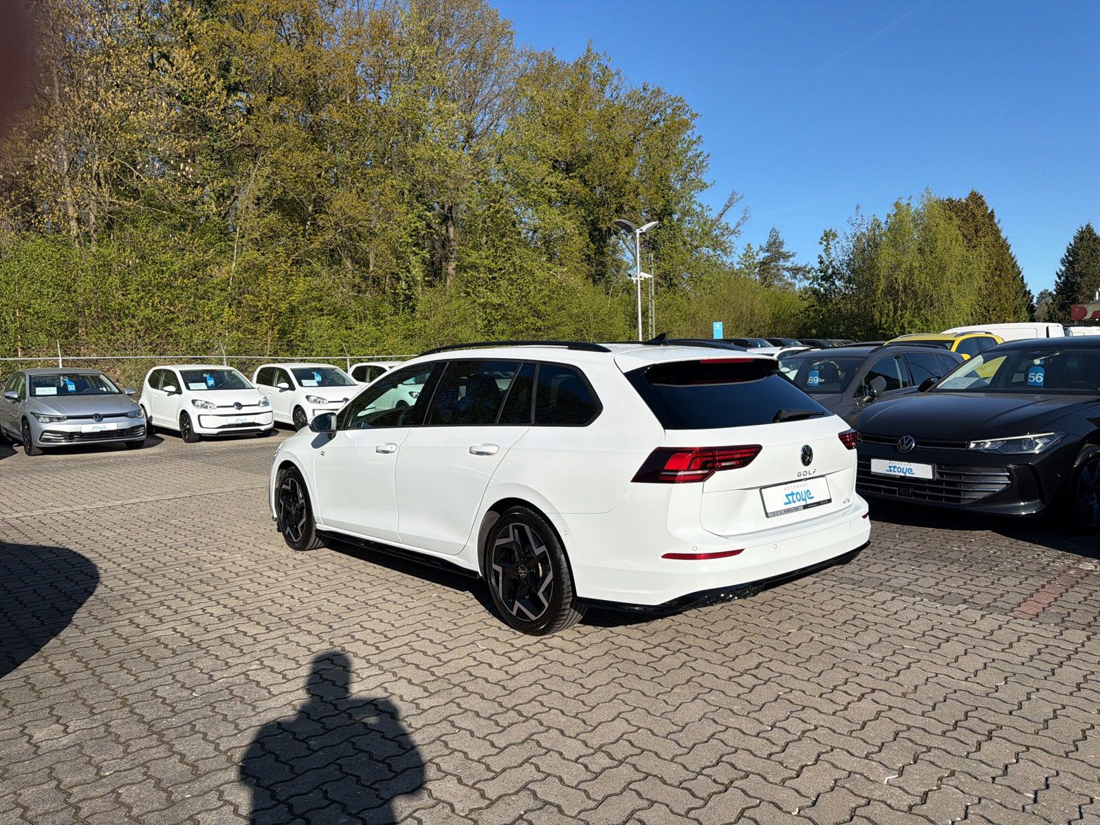 Golf  Var R-Line eTSi DSG Navi LED AZV Kamera
