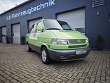 Volkswagen T4 Multivan 2,5 TDI Sondermodel Topstar - Volkswagen T4 Multivan: Grün