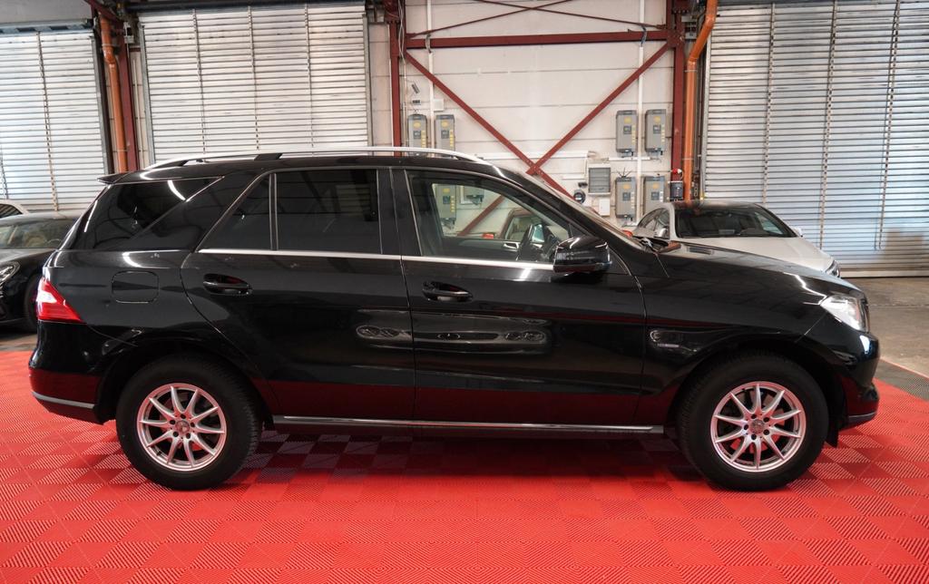 Mercedes-Benz ML 350