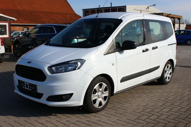 Ford Tourneo Courier 1.5 TDCi Navi Tempo