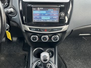 Mitsubishi ASX 1.6 Mivec Plus 2WD Kam.+SHZ+LM+KlimaA