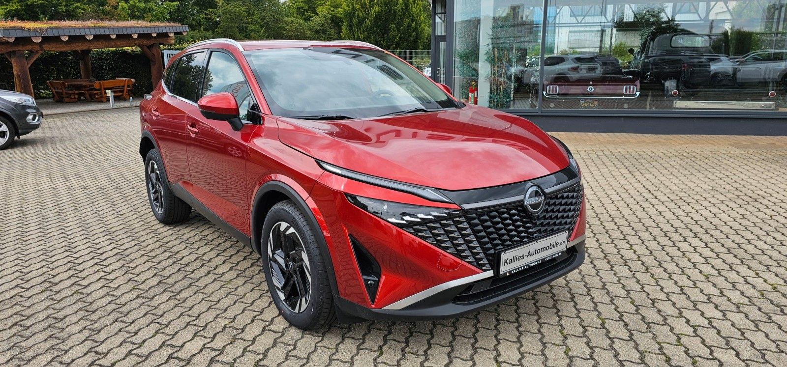 Fahrzeugabbildung Nissan Qashqai 1.3 DIG-T MHEV Xtronic N-Connecta MY2024