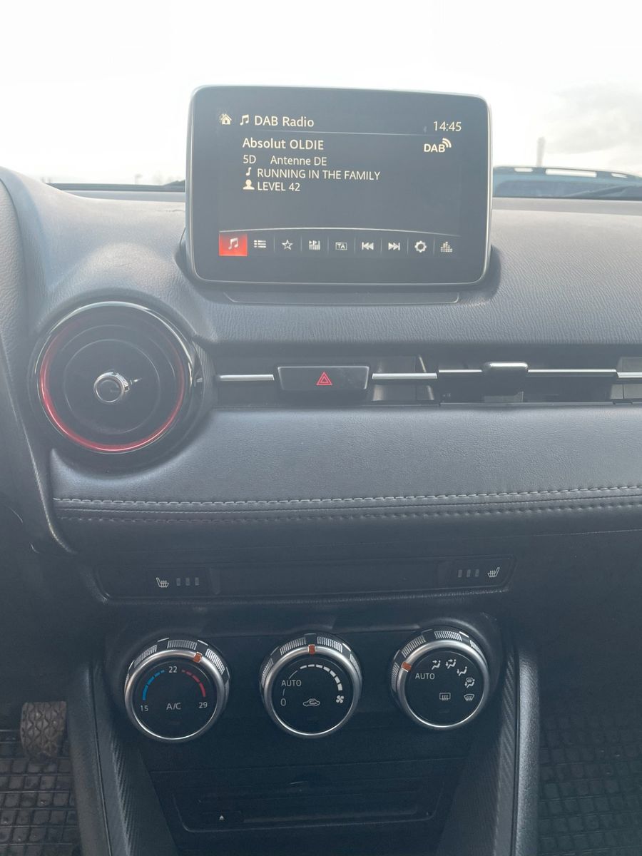 Fahrzeugabbildung Mazda CX-3 Exclusive-Line