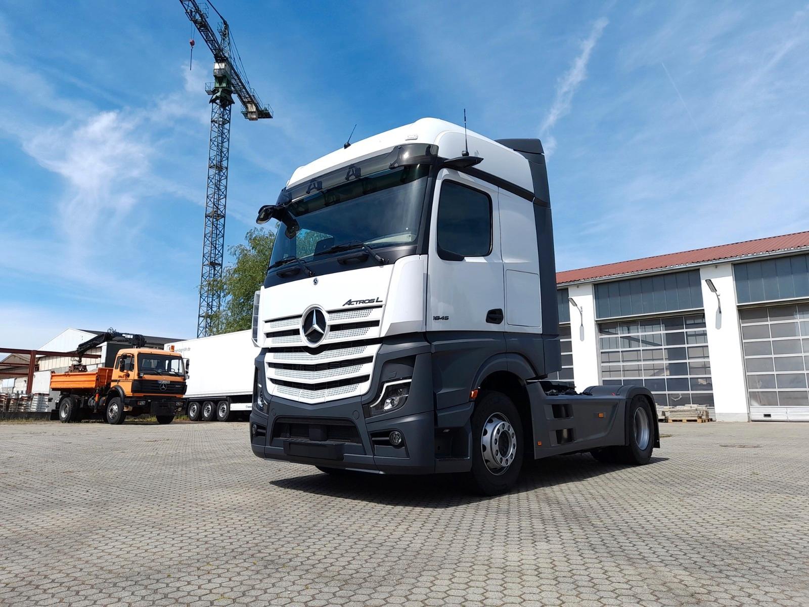 Mercedes-Benz SZM Standard 1845 LS Garantie bis 06/27