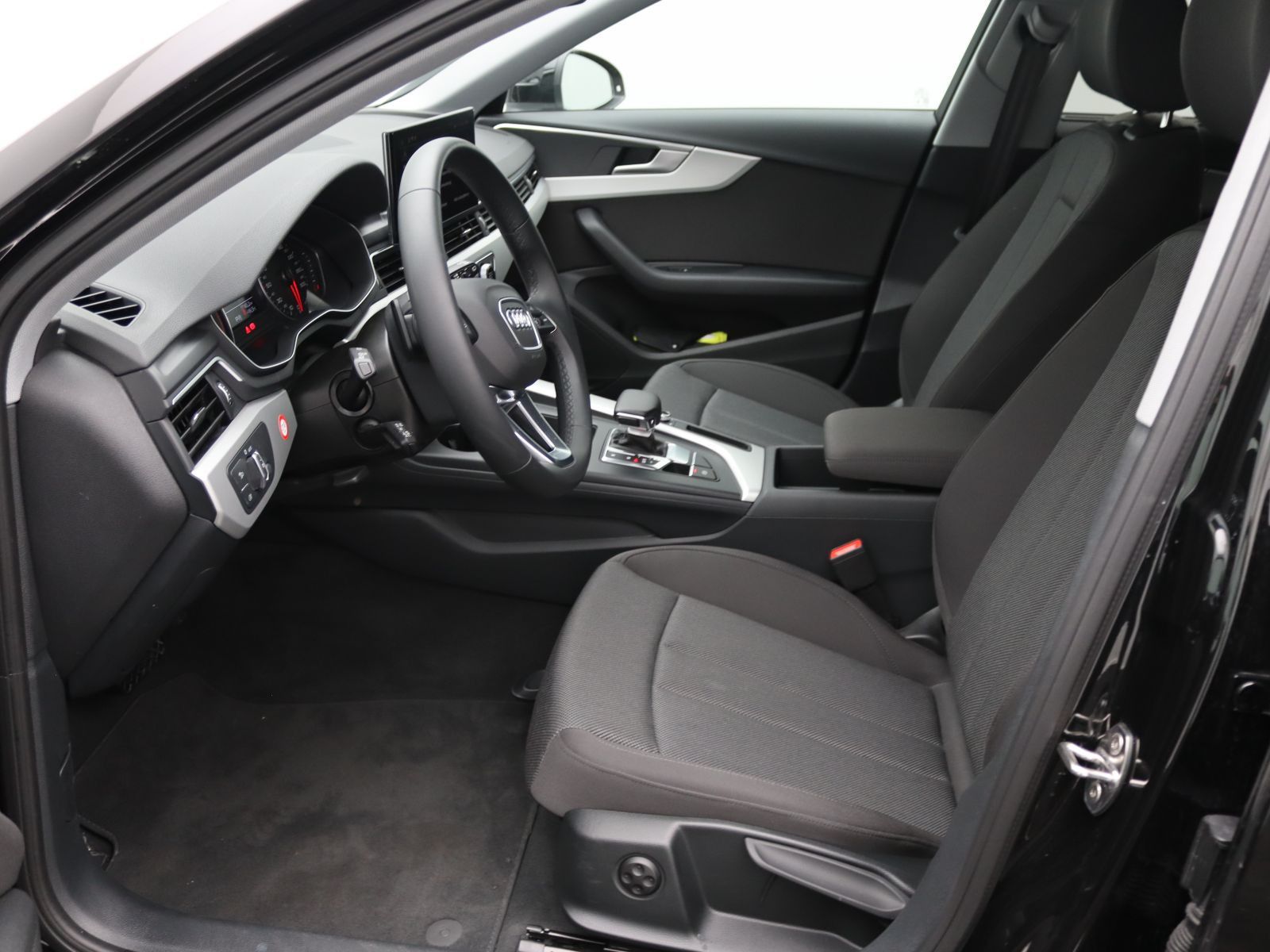 Audi A4 - Bild 13