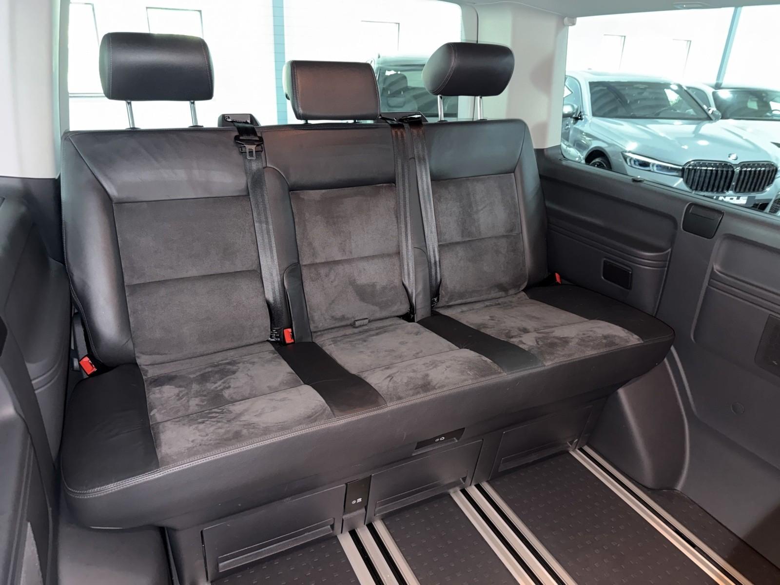 VOLKSWAGEN T5 MULTIVAN LONG 2.0 TDI 180ch 4MOTION - 7 PLACES - ATTELAGE - CAMÉRA DE RECUL - BI-XÉNON - CHAUFFAGE AUXILIAIRE WEBASTO