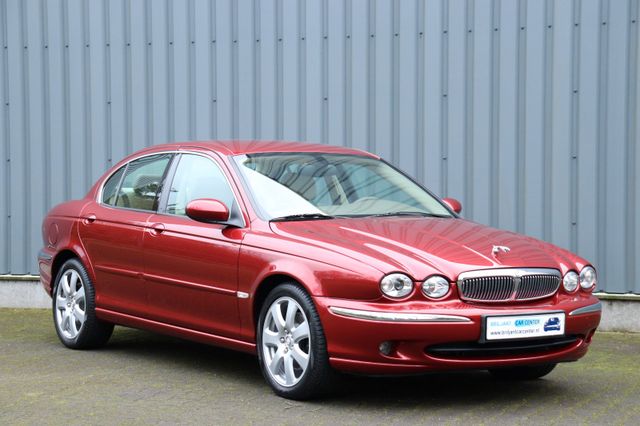 Jaguar X-Type 2.5 Liter V6 EXECUTIVE *63.834KM.!*