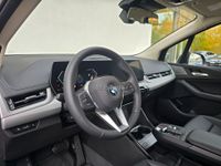 BMW 218 Active Tourer - Vorschau Bild 13