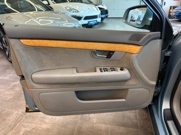 MYAUTOCENTER – Gebraucht- und Jahreswagen mit Werkstattservice in Pfaffenhofen Audi A4 Avant 3.0 TDI quattro *Navi*Klima*