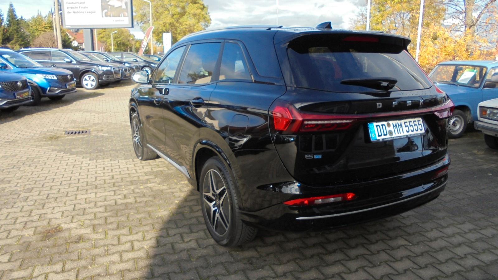 DFSK Fengon E5 PHEV Hybrid 7-sitzig, Allwetterreifen,