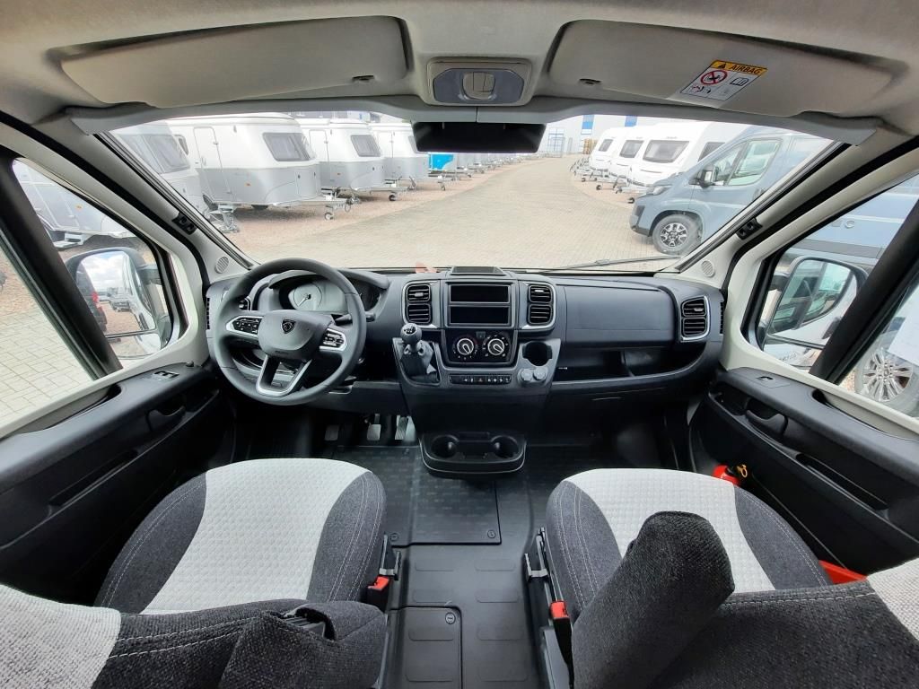 Fahrzeug Übersicht 19 Fahrzeugabbildung Crosscamp ELMNT 6.0 DS Verfüg./Sparen Sie 1.299,- €