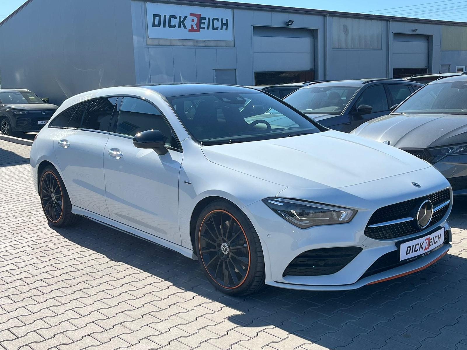 Mercedes-Benz CLA 220 d AMG Edition 1 NIGHT*MULTIBEAM.*DISTR.