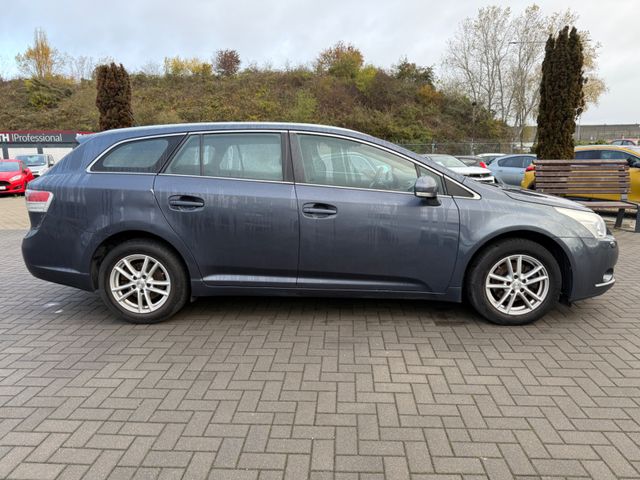 Toyota Avensis Kombi